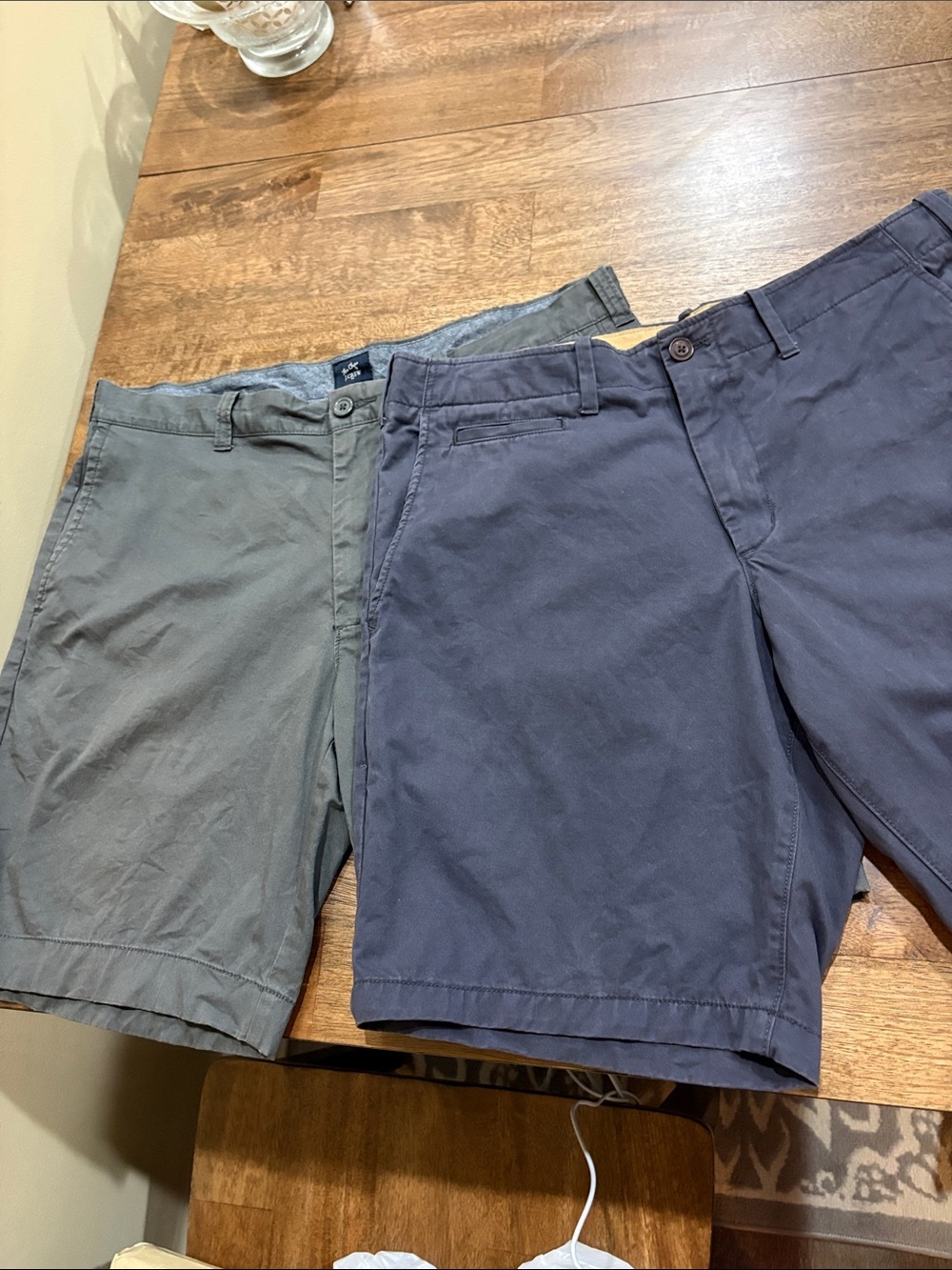2 Pair Men's Flat Front Shorts in Gray and Navy. Gap and J. Crew. Size 36